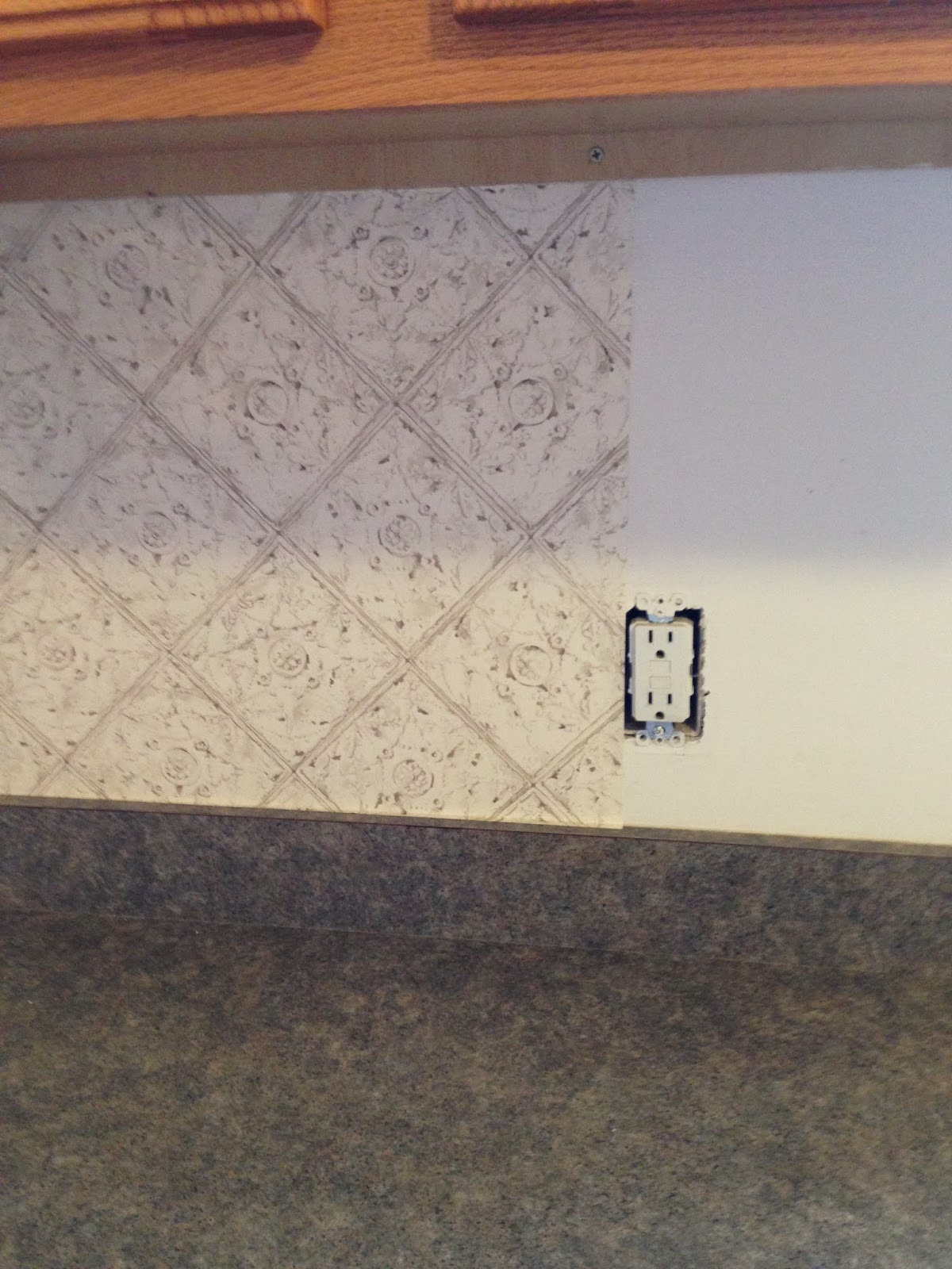 Thrifty Treasures Update a kitchen with a wallpaper backsplash 1200x1600