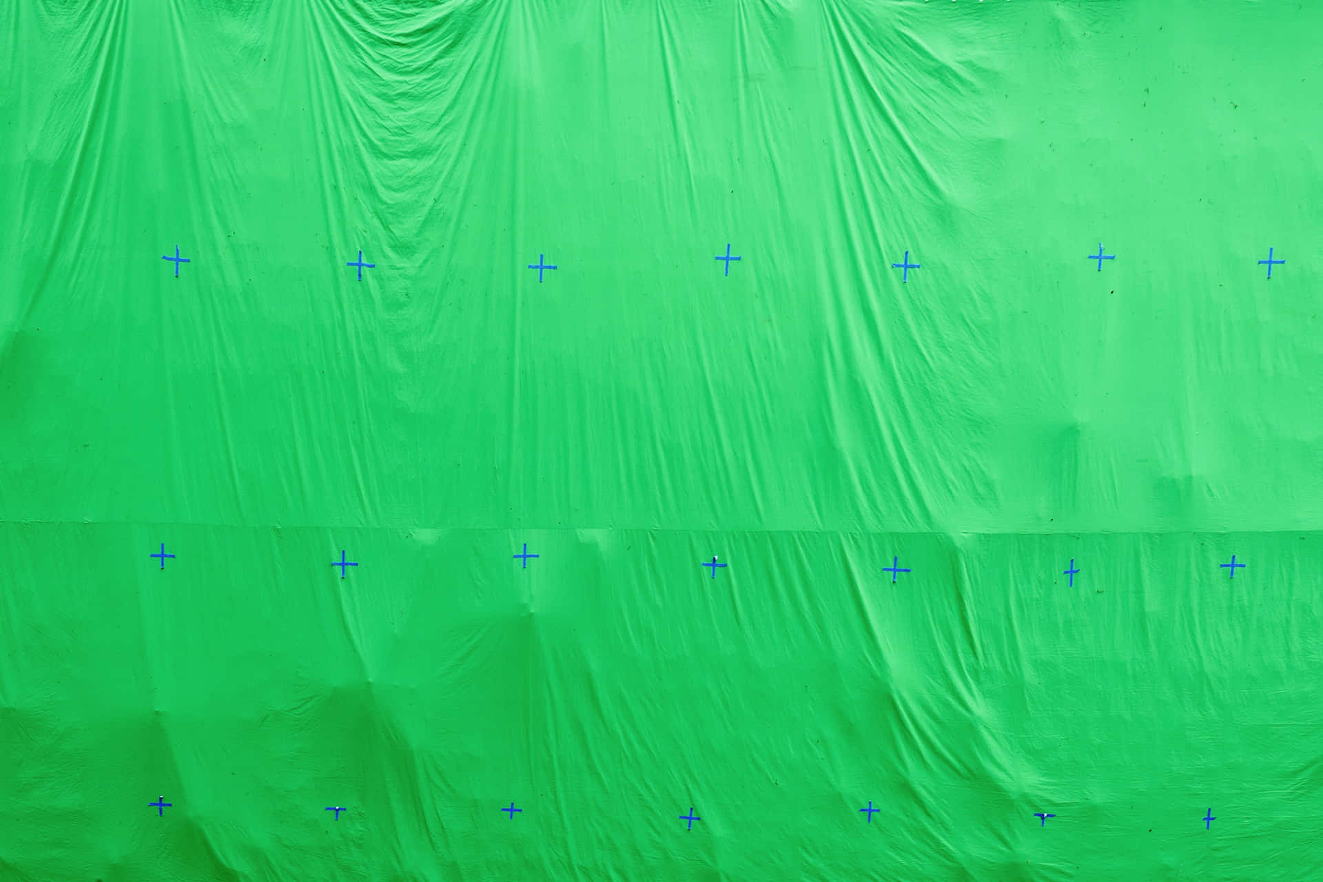 Green Screen Picture Wallpaper