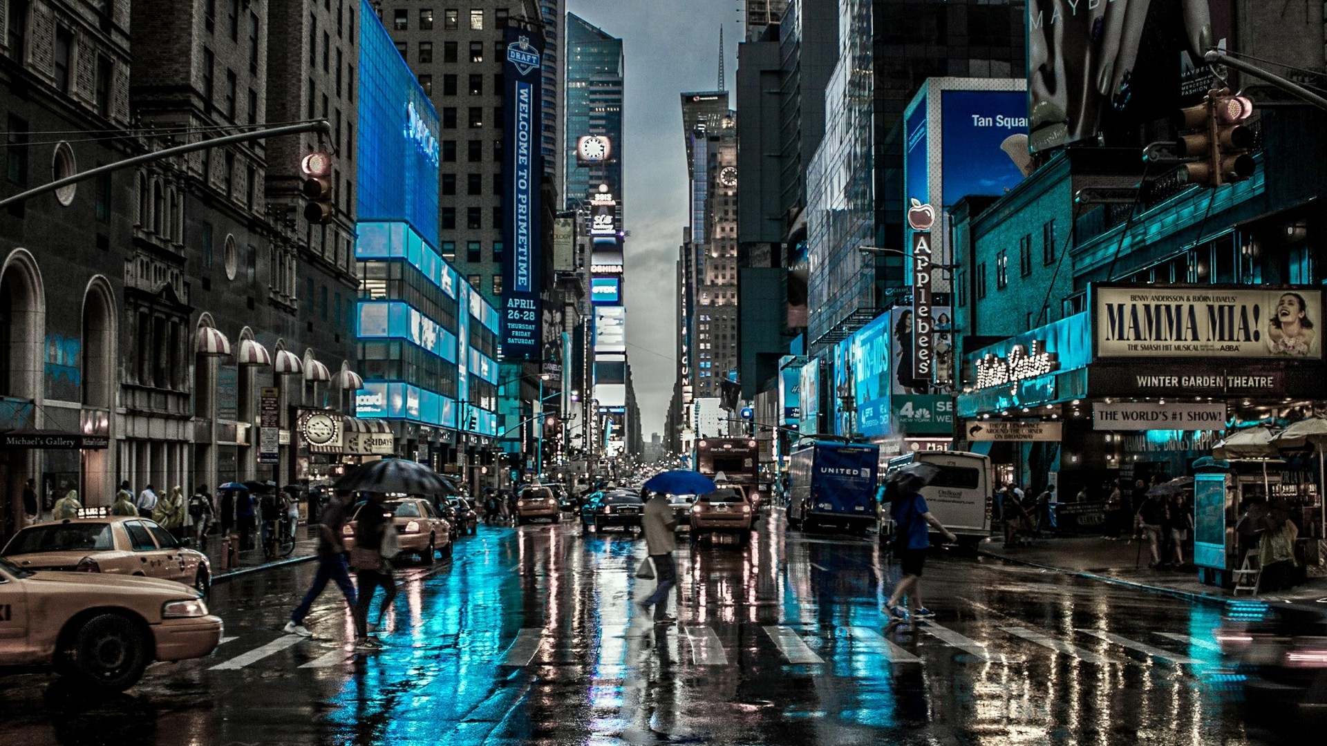 Rainy Day In New York City Wallpaper Backiee