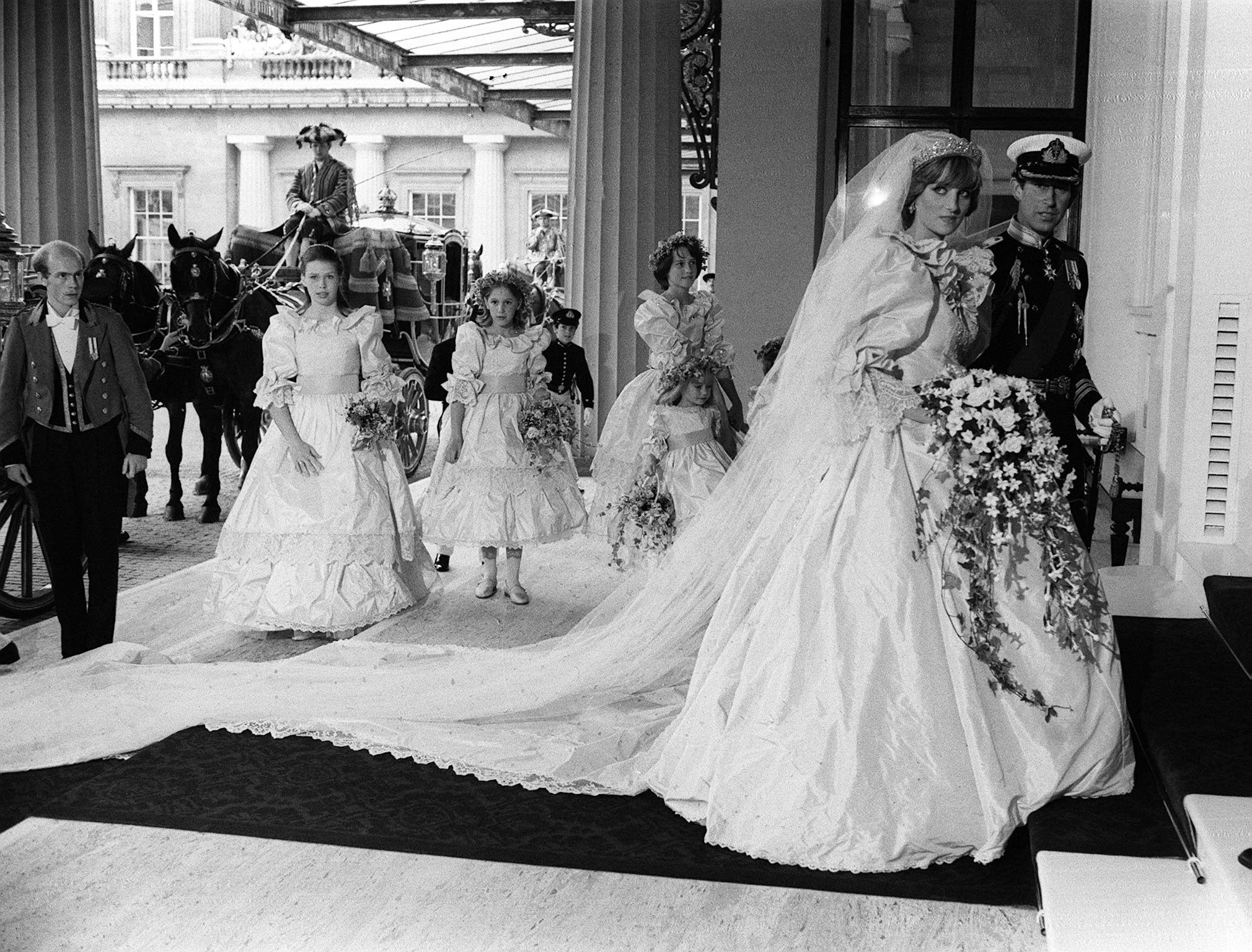 Rare Photos From Princess Diana And Prince Charles Wedding