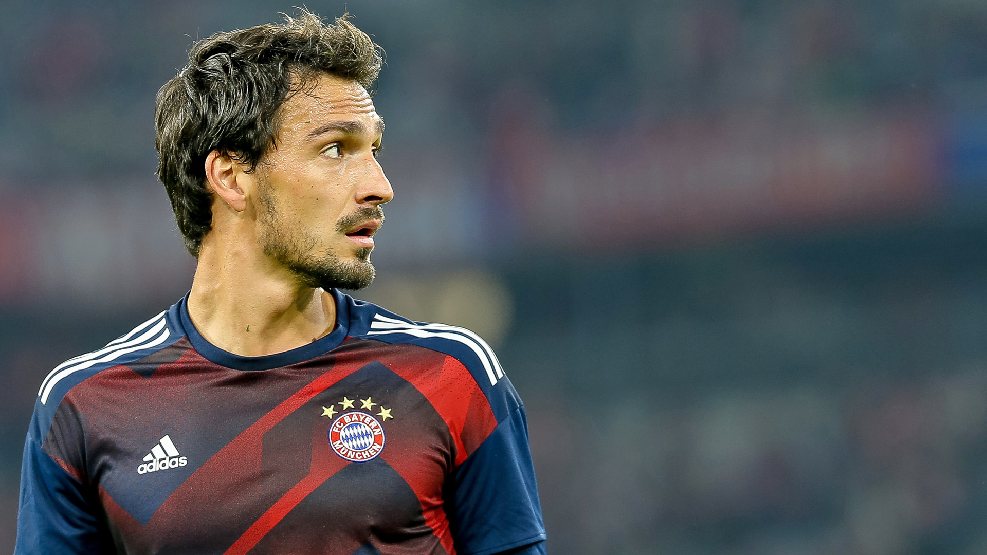 Tottenham Want To Sign Mats Hummels Chelsea Also Interested
