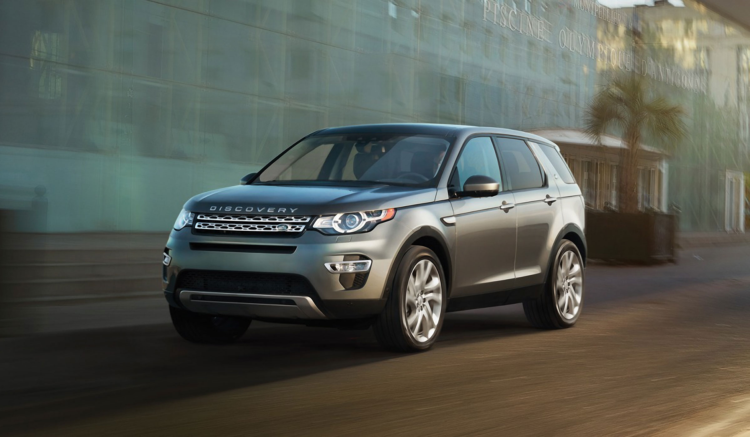 Land Rover Discovery Sport HD Wallpaper