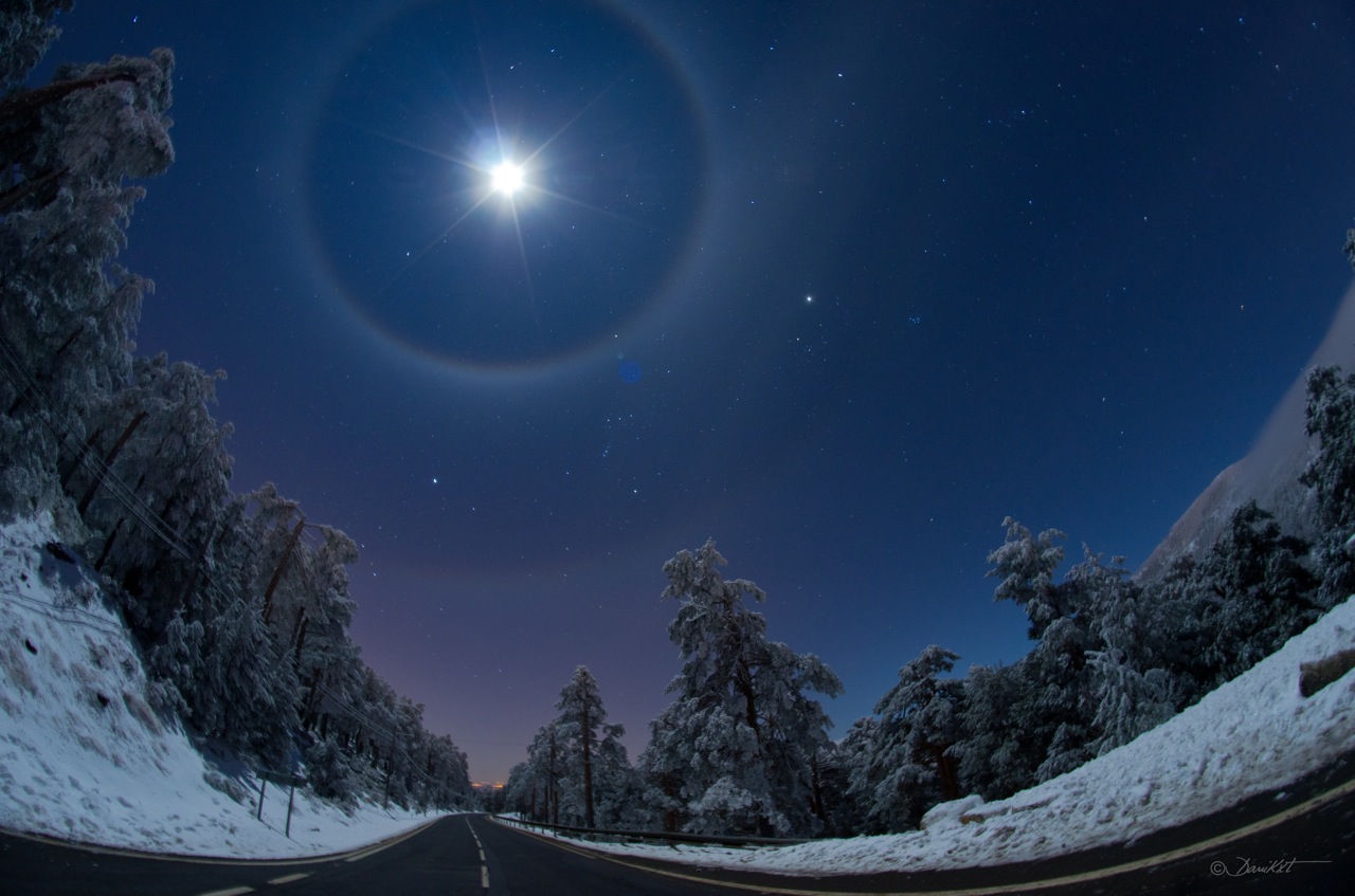 Apod January Quadruple Lunar Halo Over Winter Road