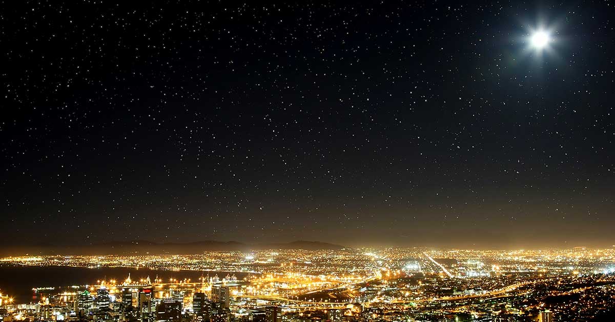 Create A Starry Night Sky In Photoshop