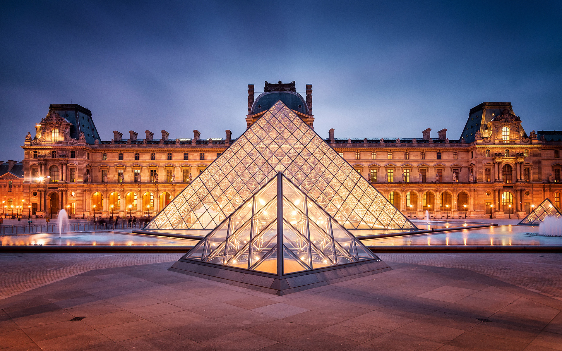 The Inspiration Fascination Of Louvre Found World