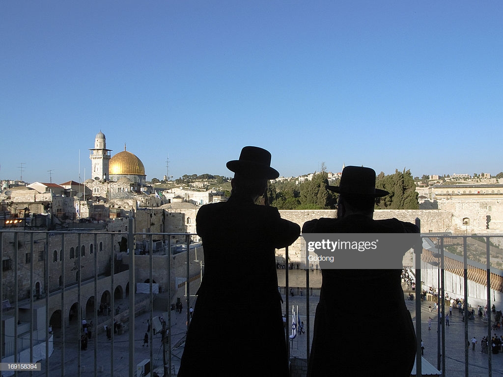 Two Hassidic Jews Looking At The Wailing Wall In Jerusalem News