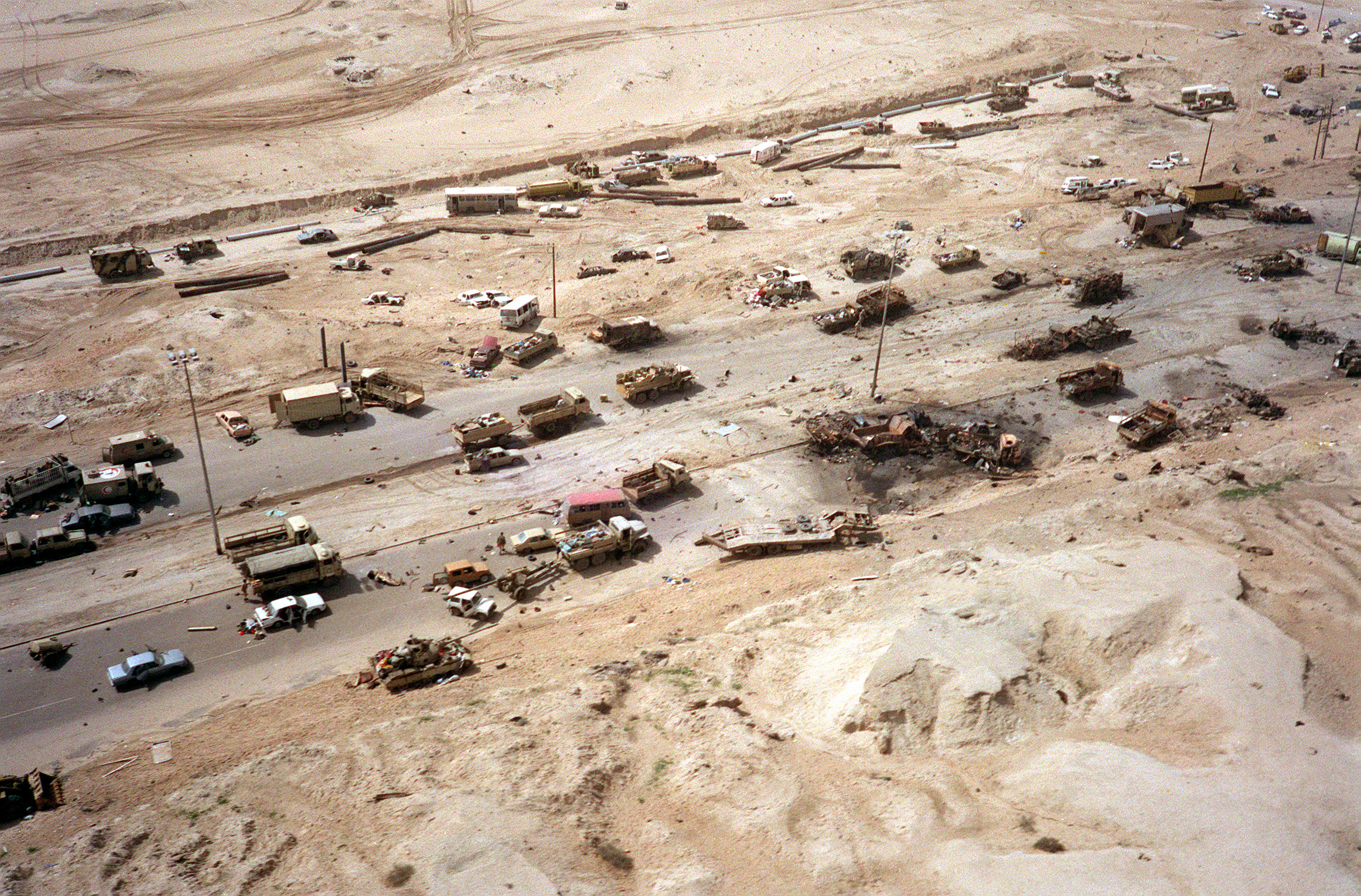 Description Operation Desert Storm Abandoned Vehicles Jpg