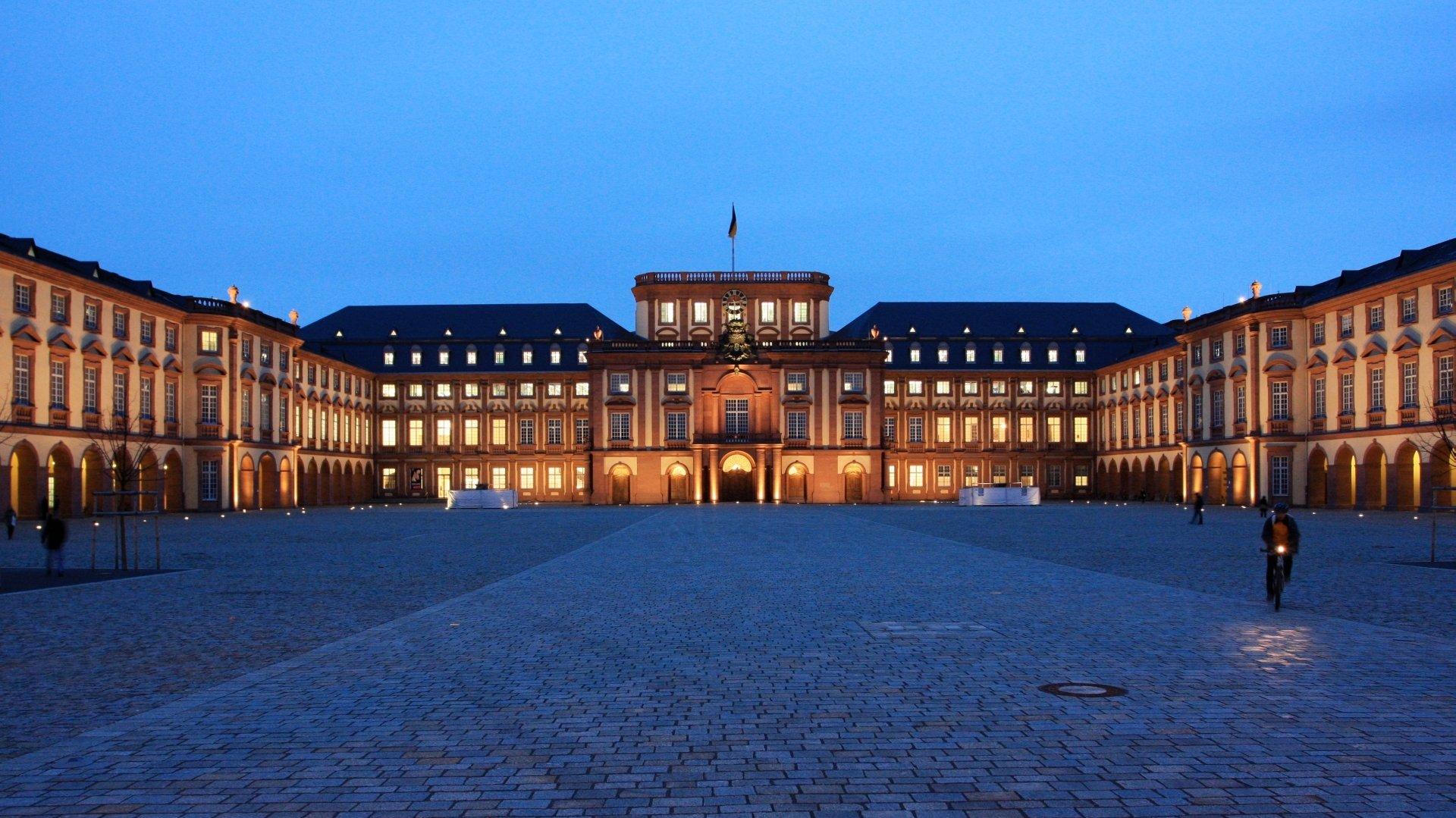 Man Made Mannheim Palace HD Wallpaper