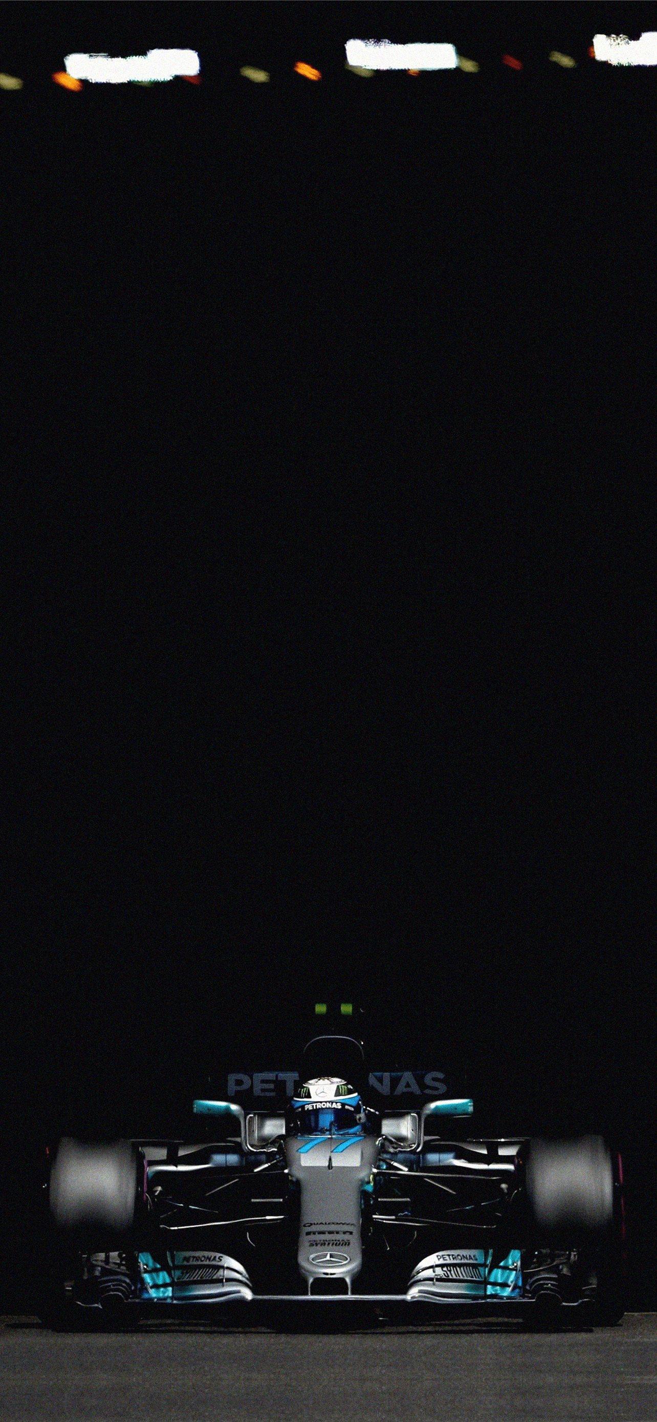 Lewis Hamilton iPhone Wallpaper