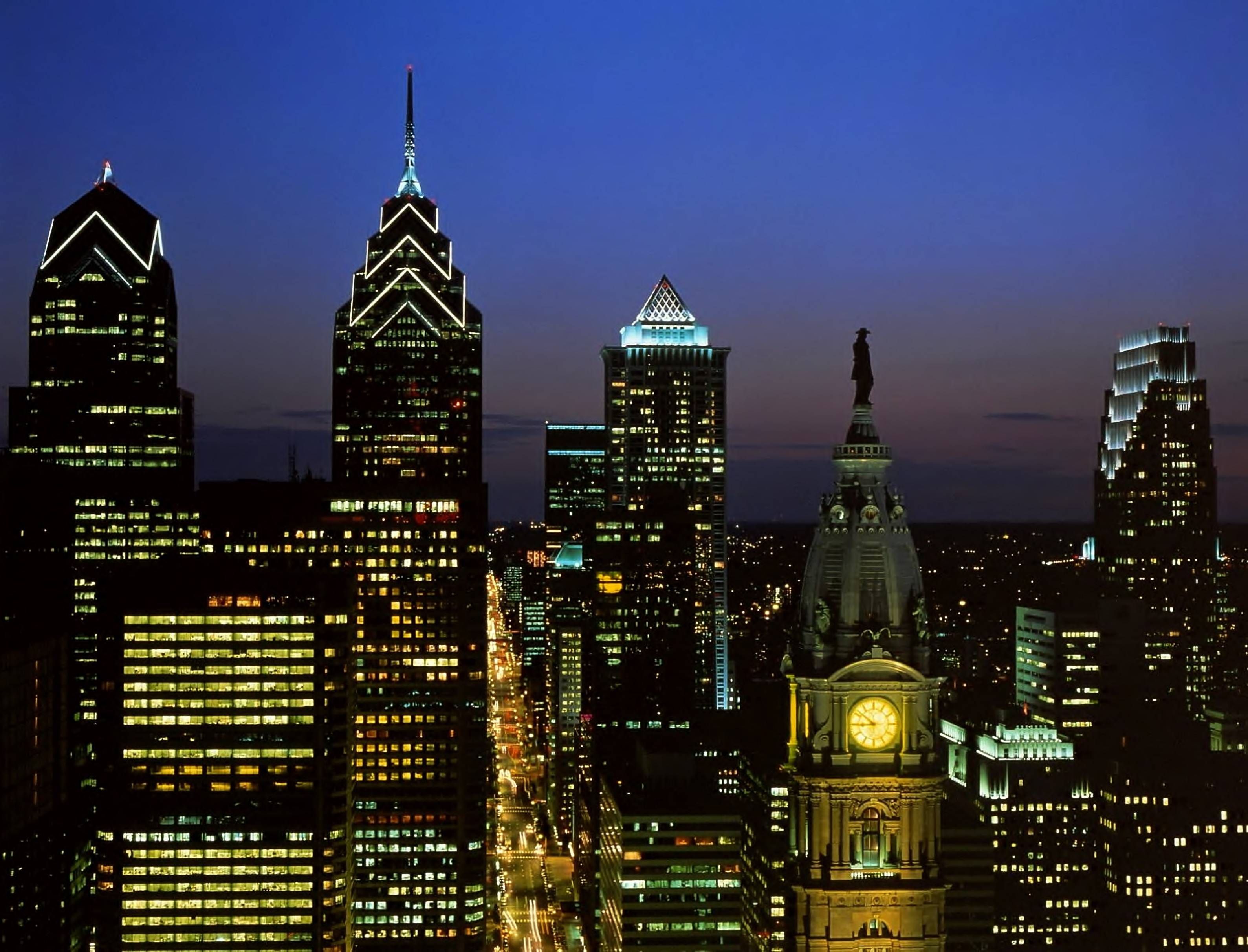 Philadelphia Skyline And Delaware River Pennsylvania