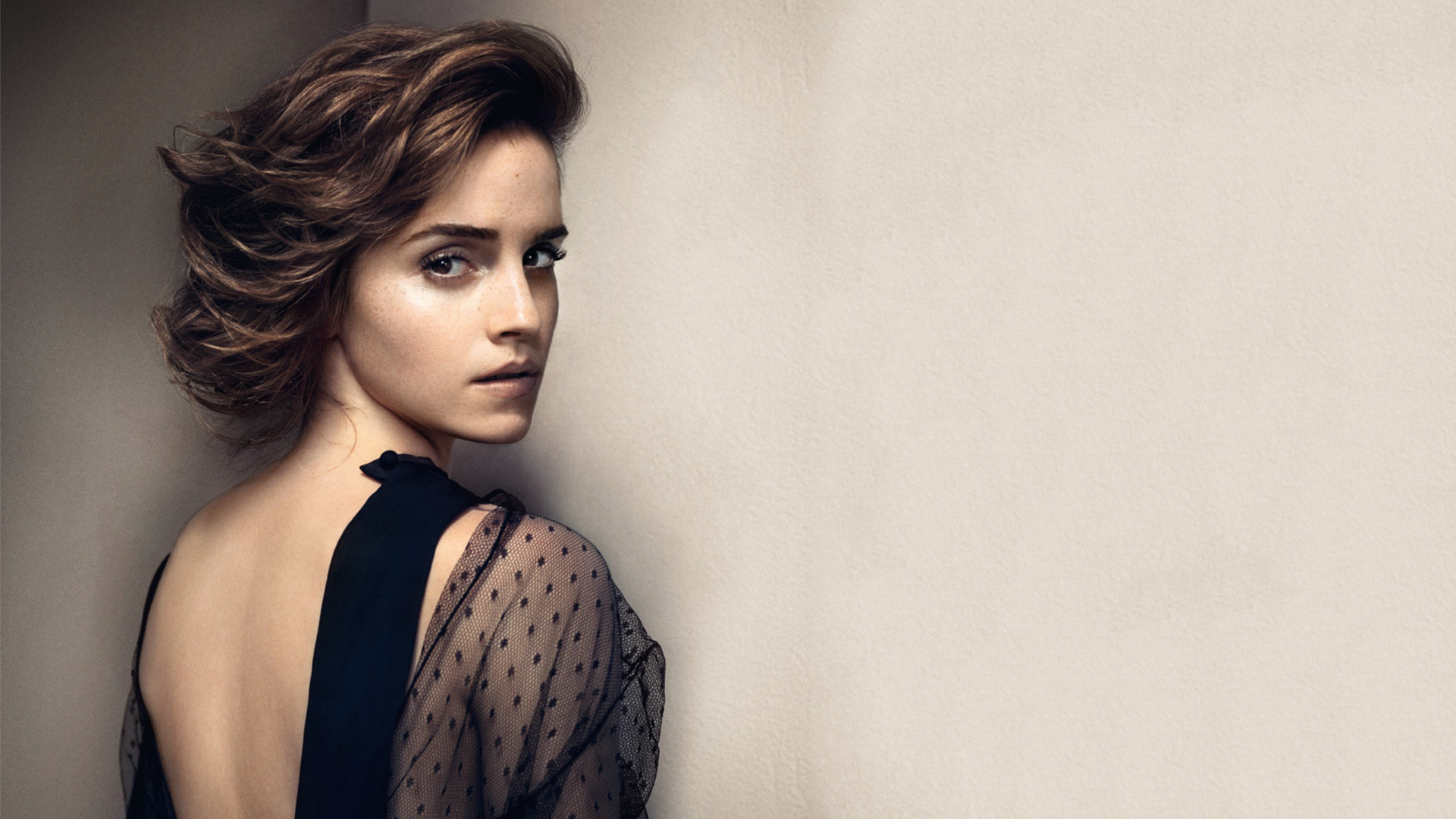 Hot And Sexy Emma Watson HD Wallpaper 1080p