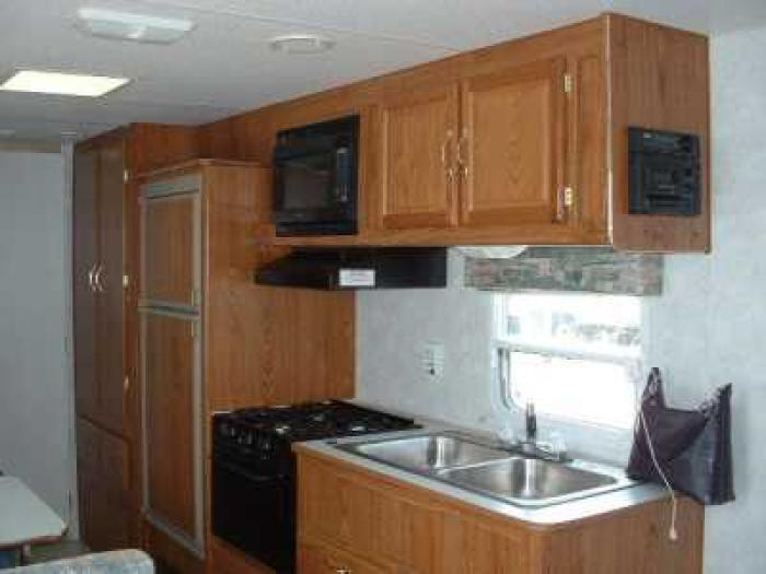 Prowler Travel Trailer Camper Be On The Prowl