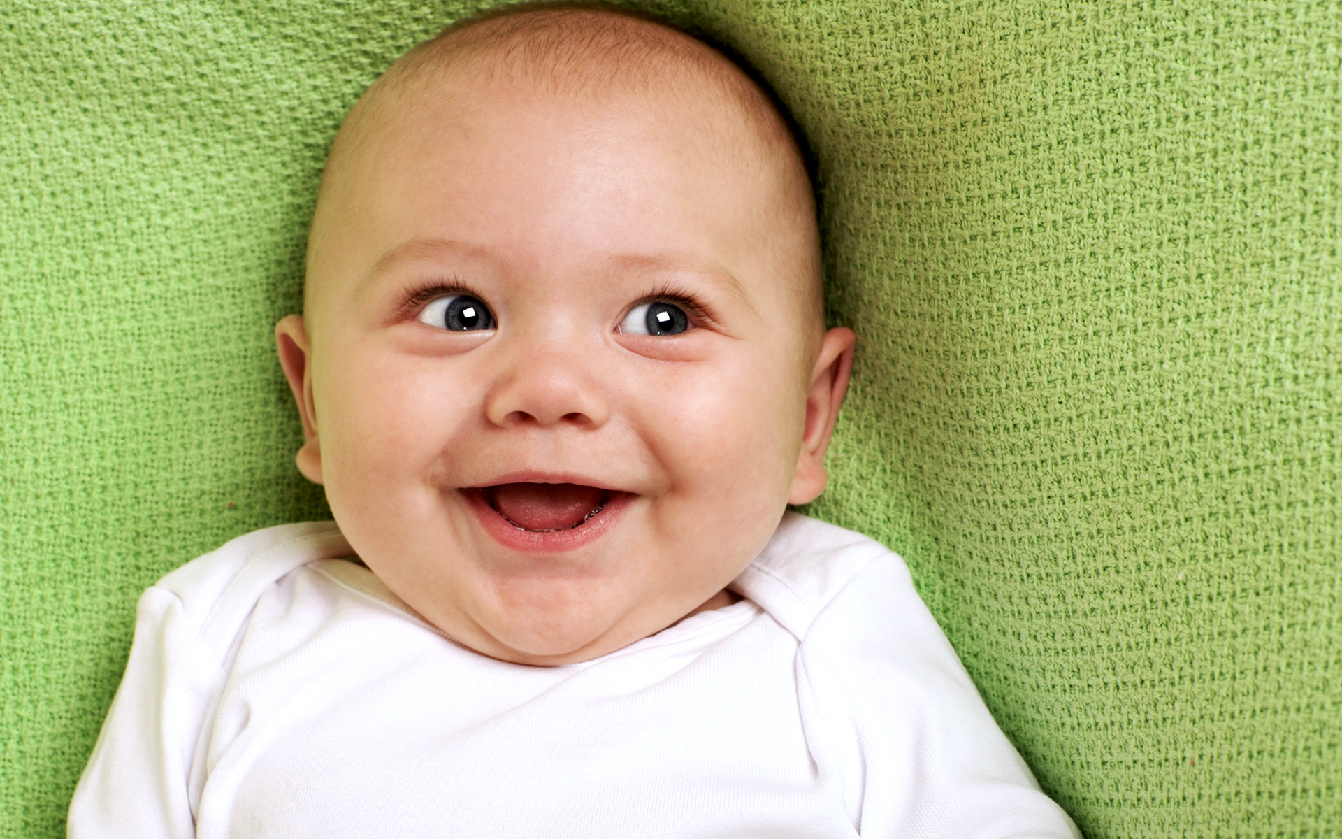 Funny Baby Laughing Pictures Wallpaper HD Desktop And