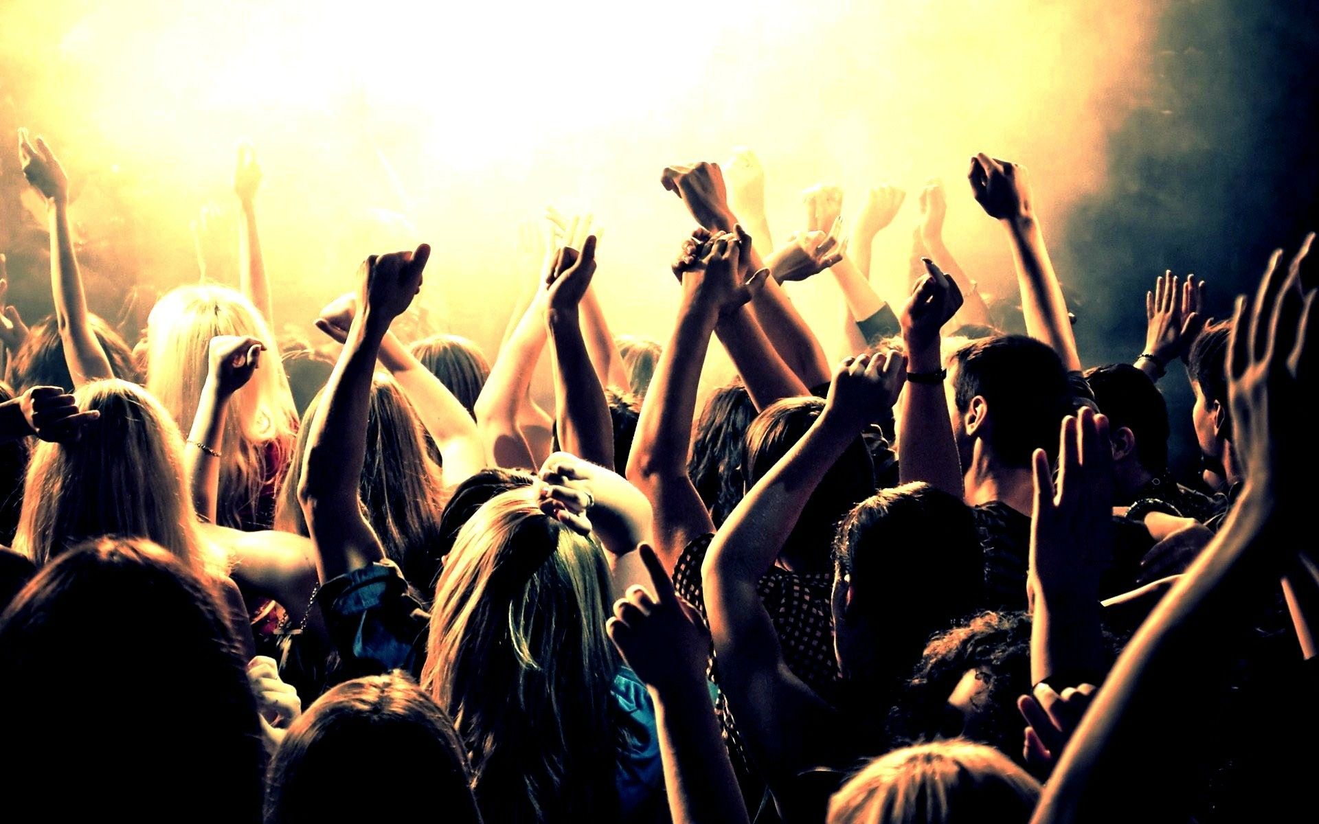 Party People Nightlife Image For Wallpaper Where My