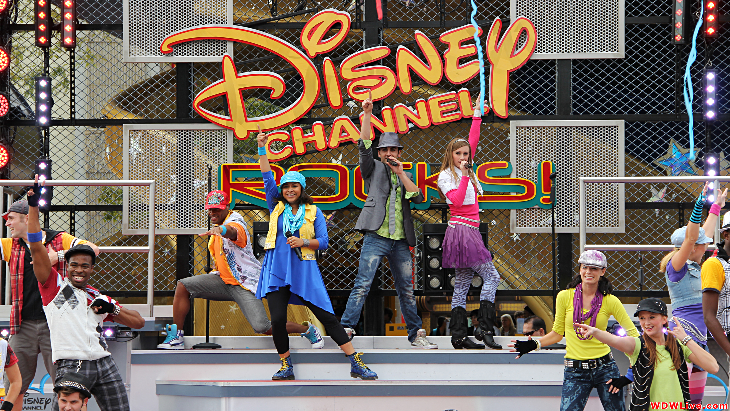 Disney Channel Rocks Desktop Wallpaper