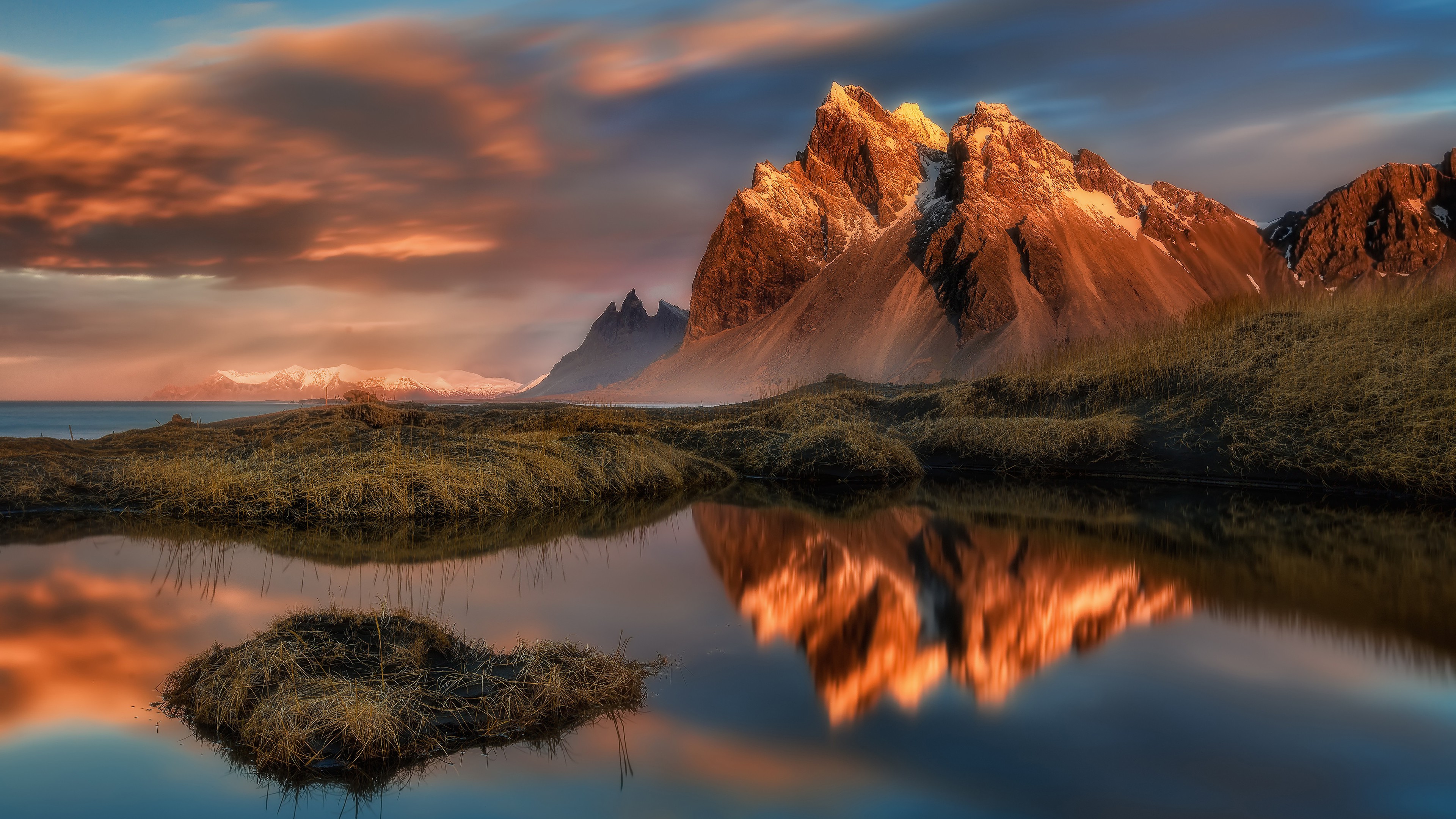 Mountain Reflection Lake Water Clouds Landscape Nature Wallpaper