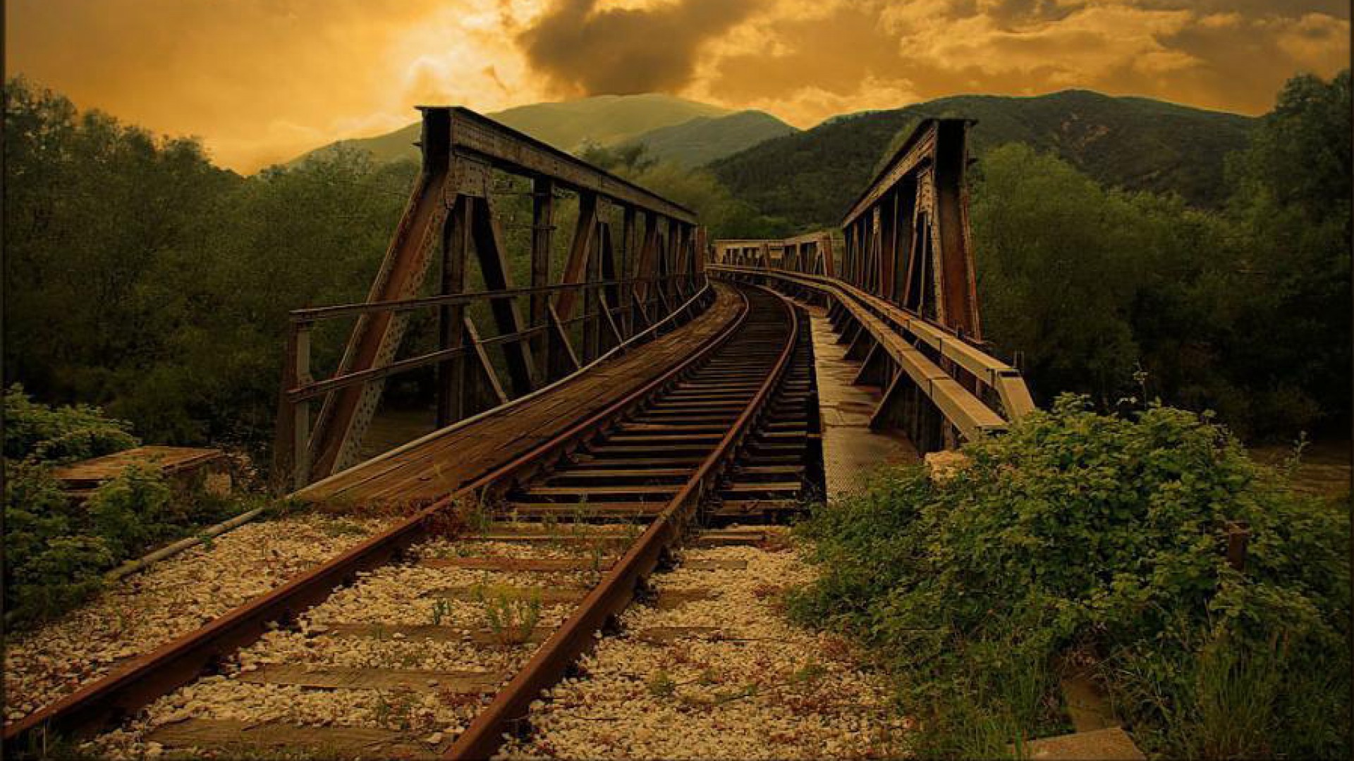 Bridge Train Tracks Desktop Wallpaper