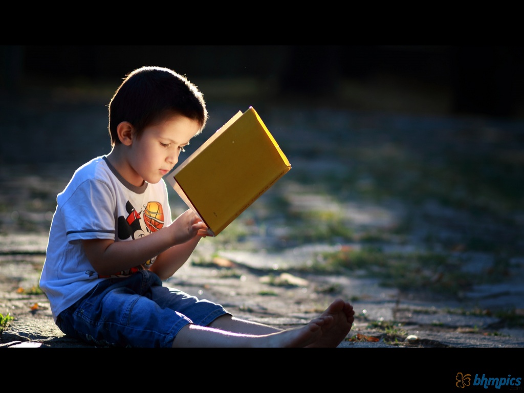 Wallpaper Boy Reading Book