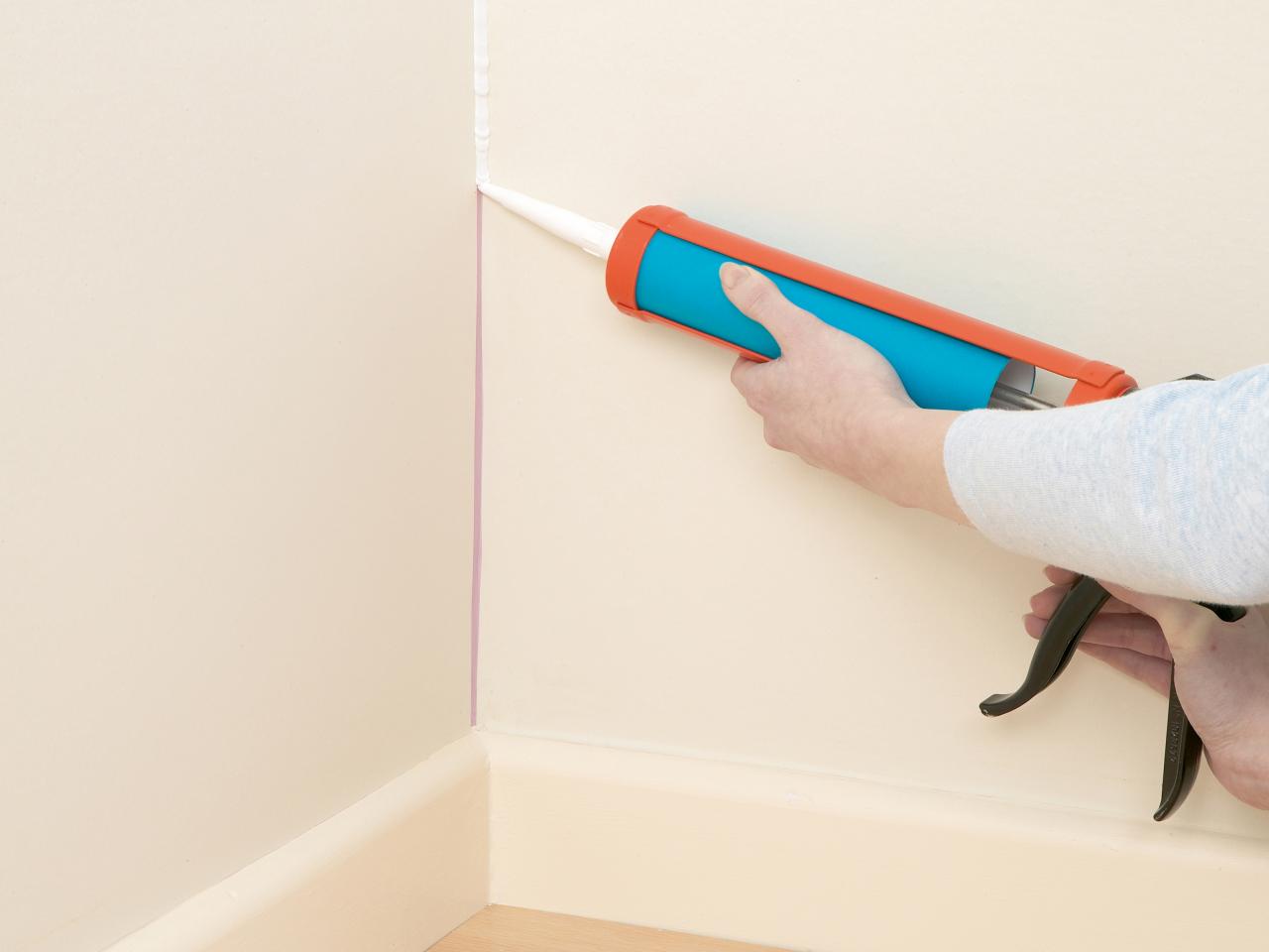 How To Fix Mon Wallpapering Problems Tos Diy