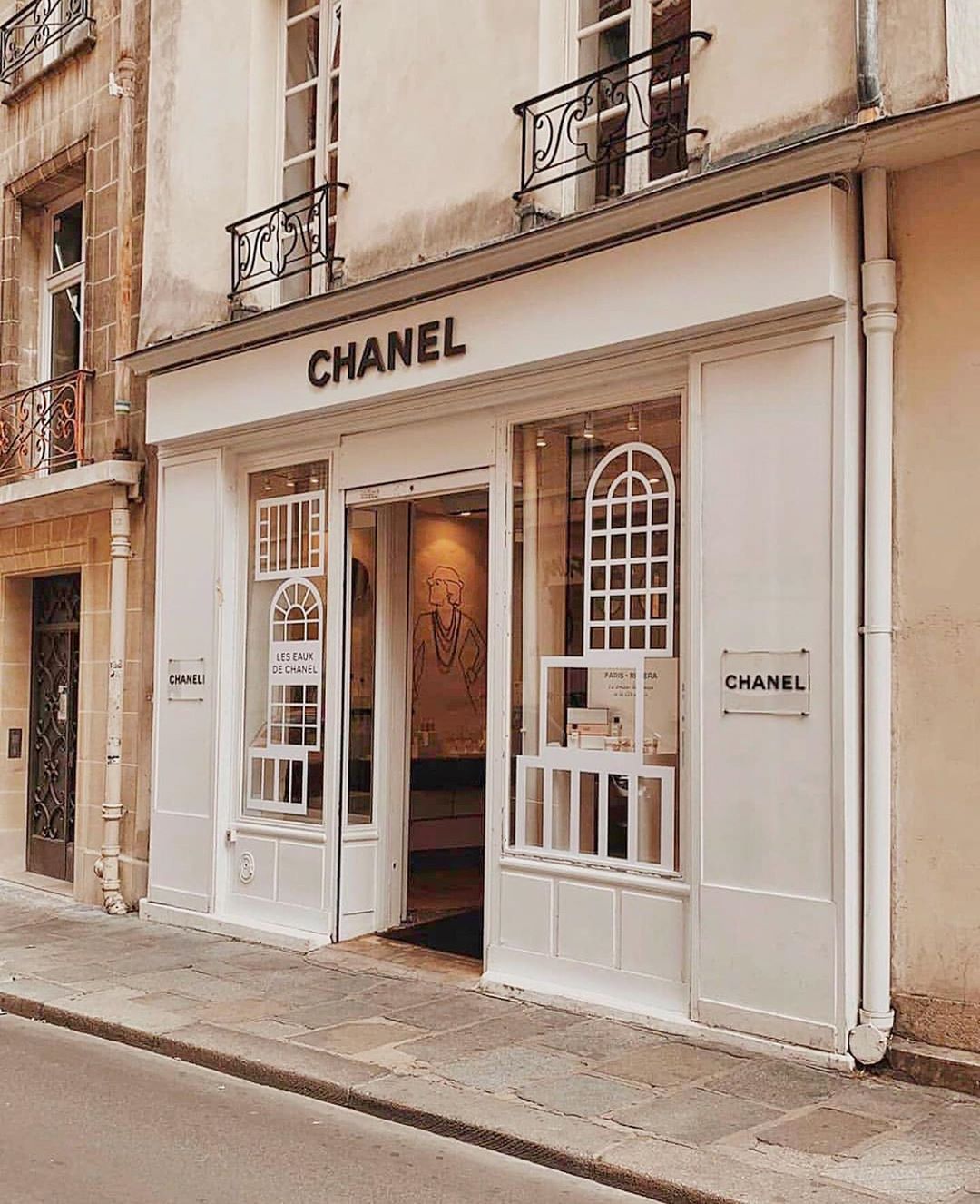 Chanel Aesthetic Wallpaper Brown