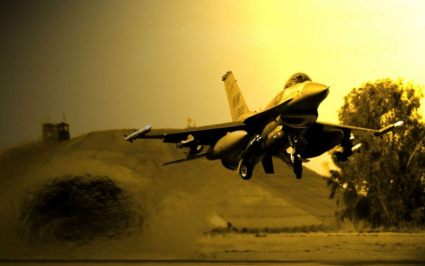 F16 Fighting Falcon Wallpaper HD