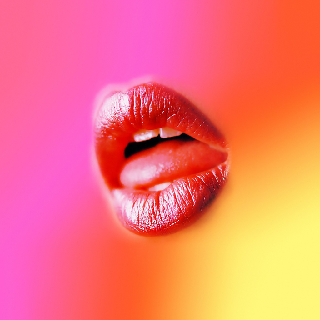 Wallpaper Kissing Lips