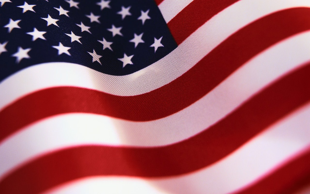 Graafix American Flag Wallpaper