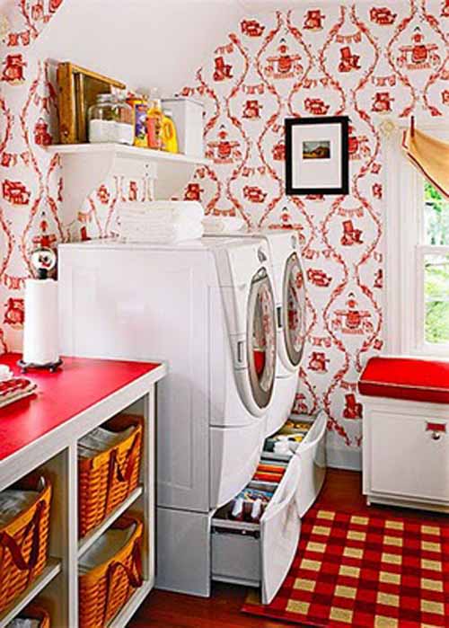 Country cottage laundry room