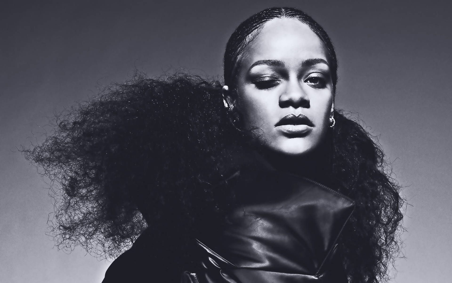 Rihanna HD Curly Hair Wallpaper