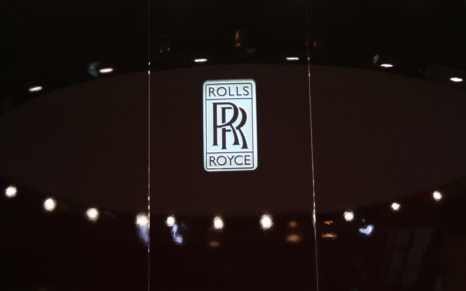 Rolls Royce Paris Logo
