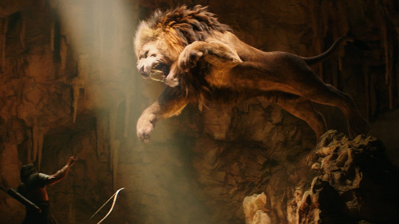 Dwayne Johnsons Movie Hercules Lion Fight HD Wallpaper