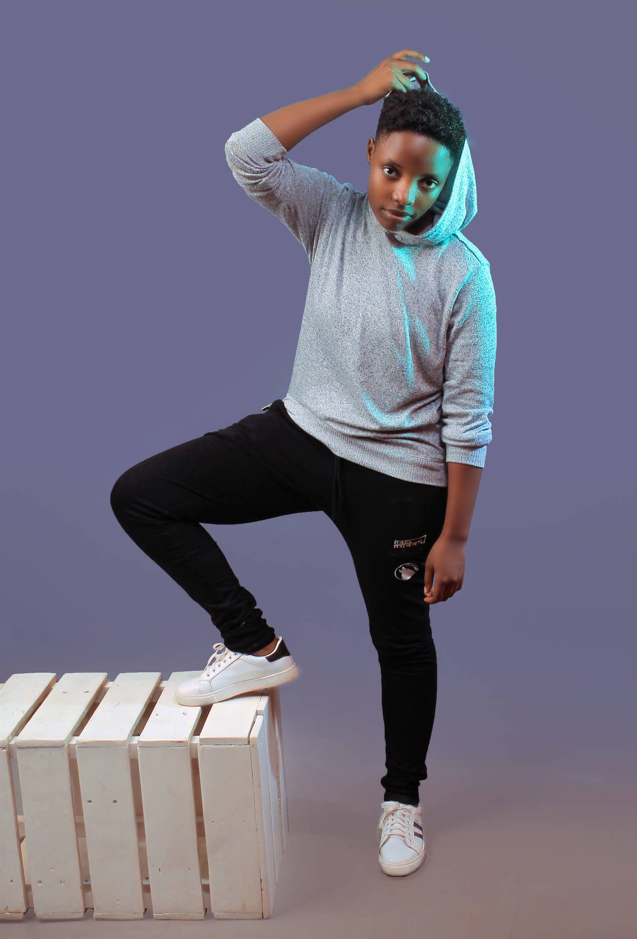 Enthralling Tomboy Pose Cii87xgzt5f9o344 Wallpaper