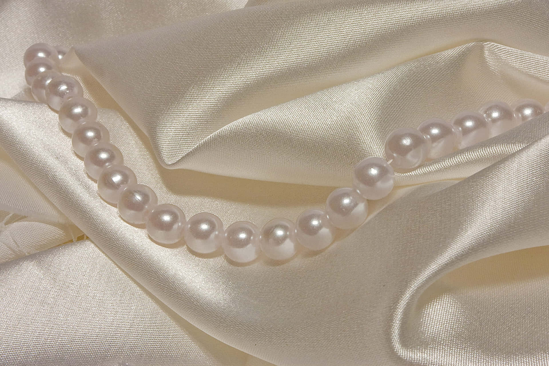 Silk Background Wallpaper