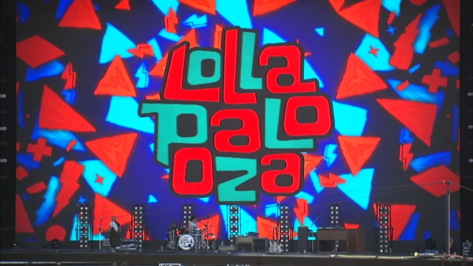 Lollapalooza Day Festival Tightens Security After Mob