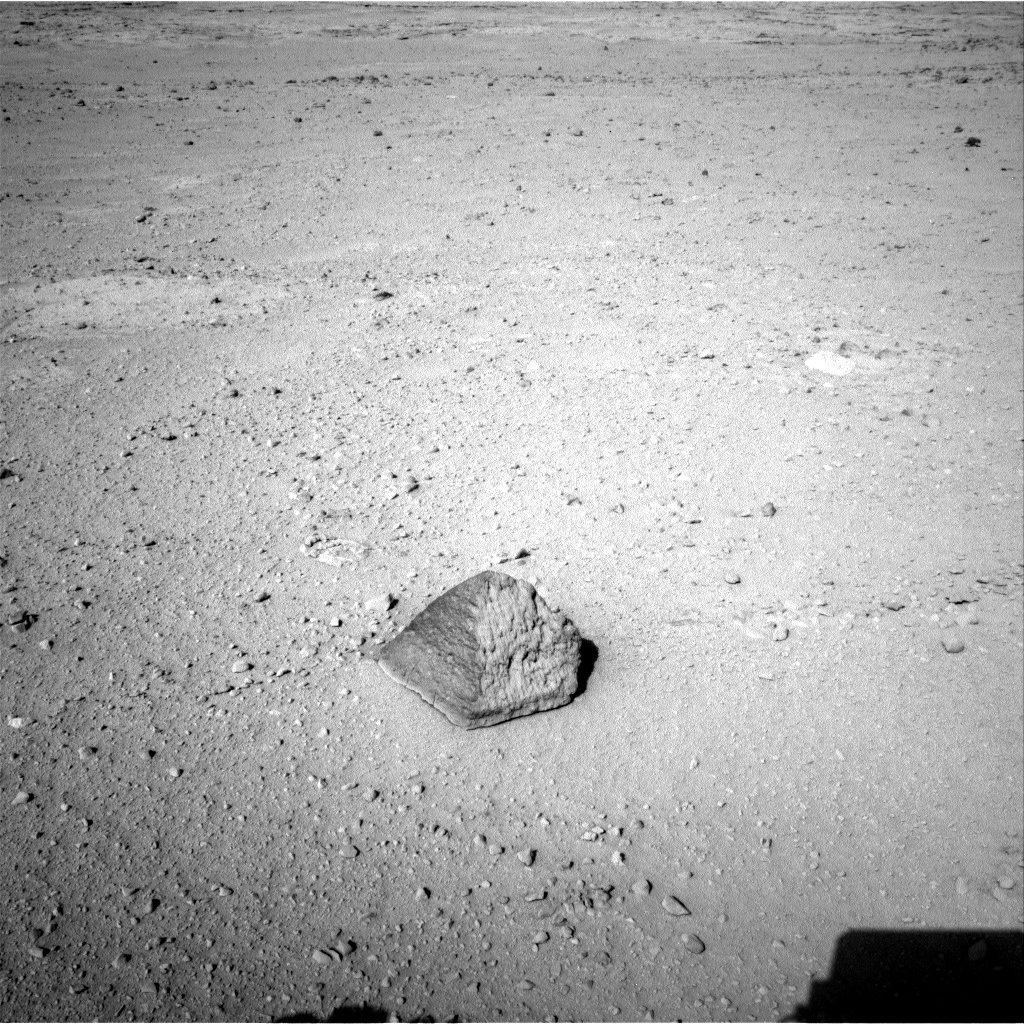 Nasa Mars Rover Targets Unusual Rock Enroute To First Destination