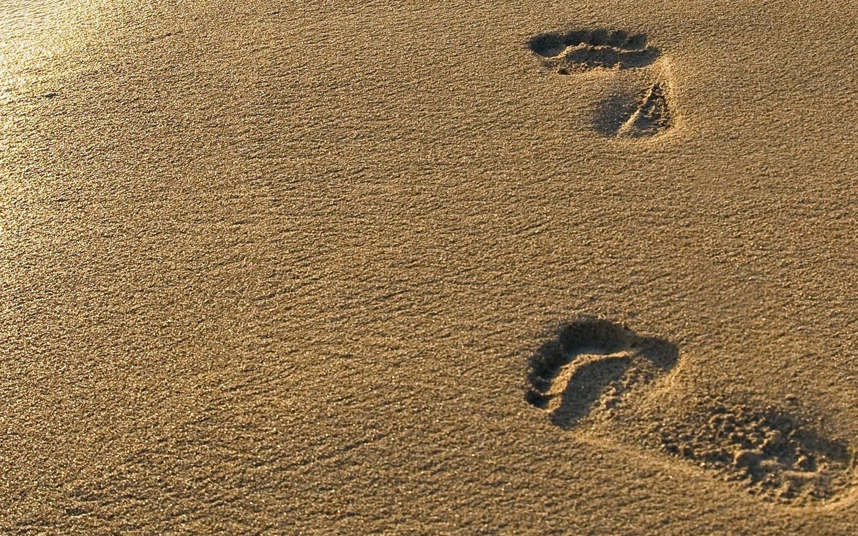 Sand Footprint Wallpaper