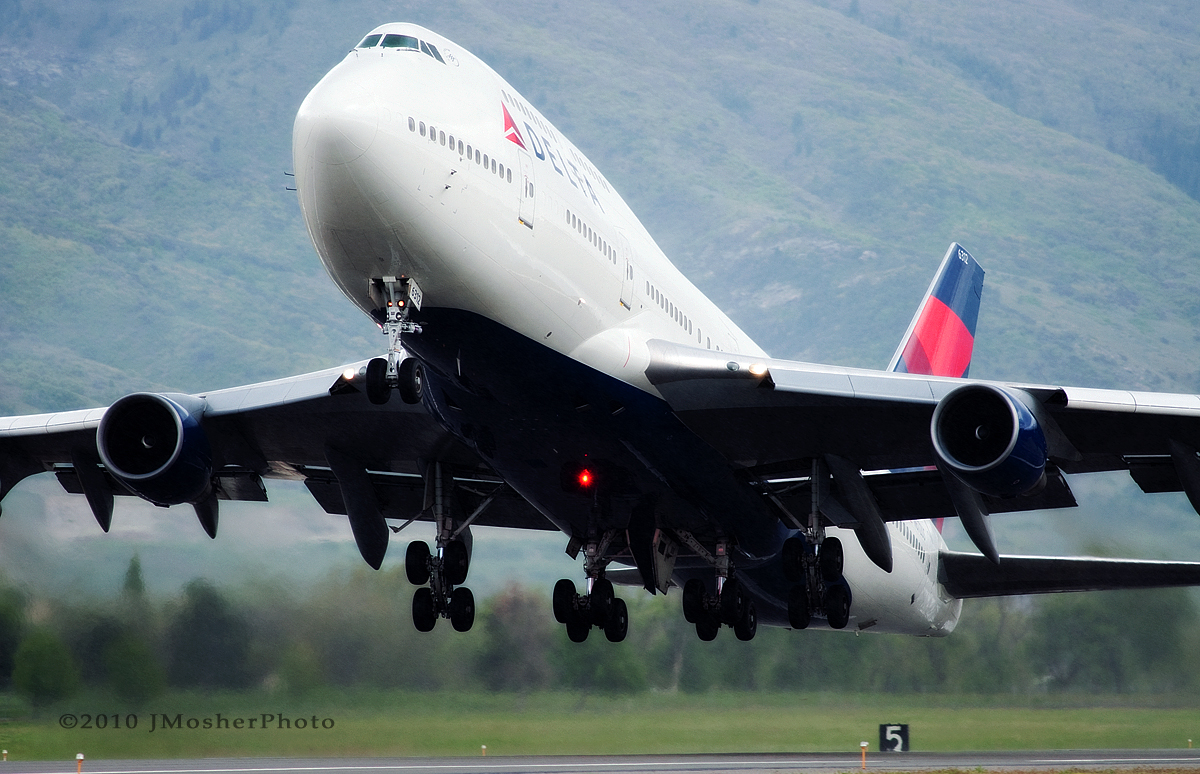 Delta Airlines By JdmImage