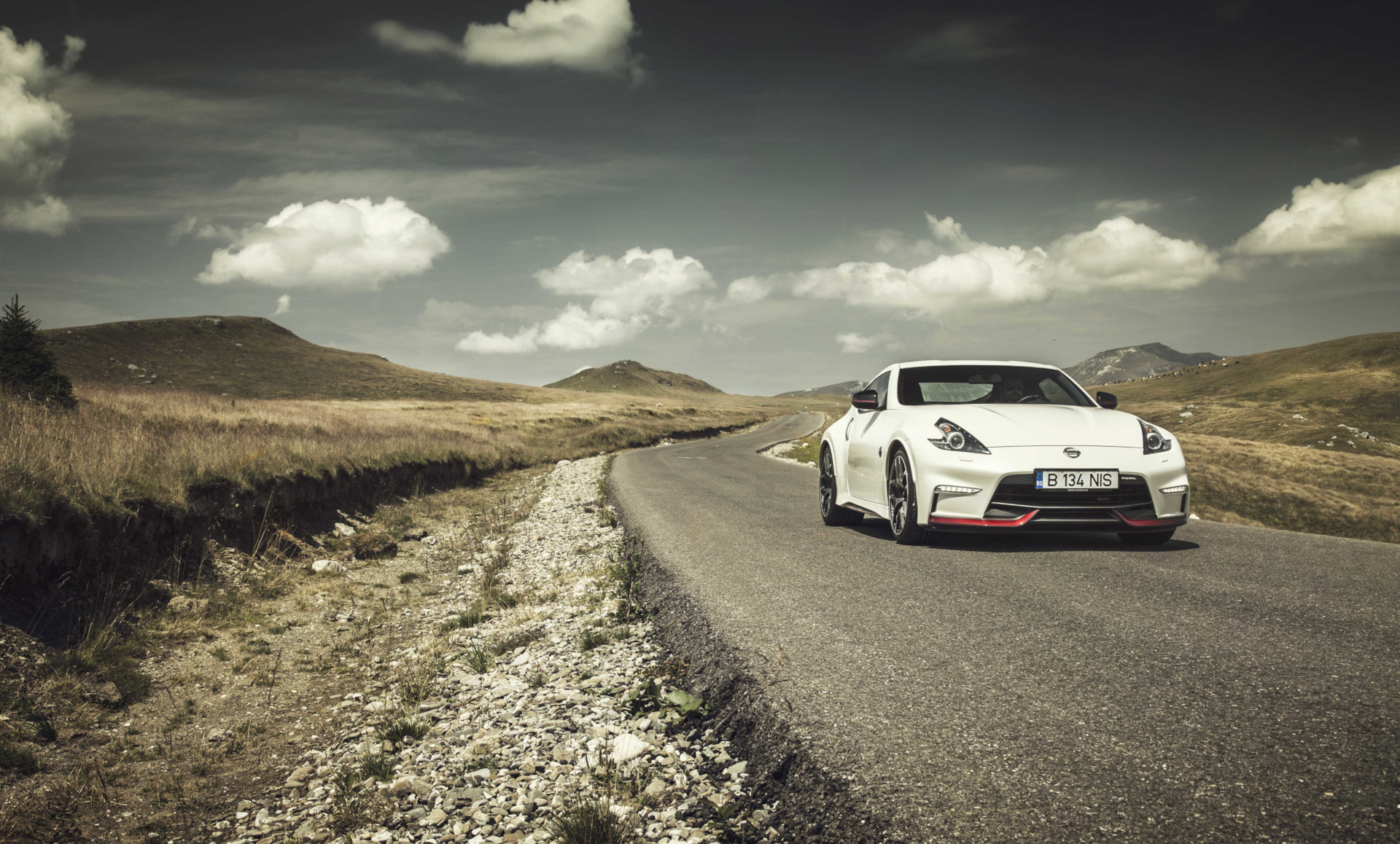 Car White Nissan Vehicle 370z HD Wallpaper