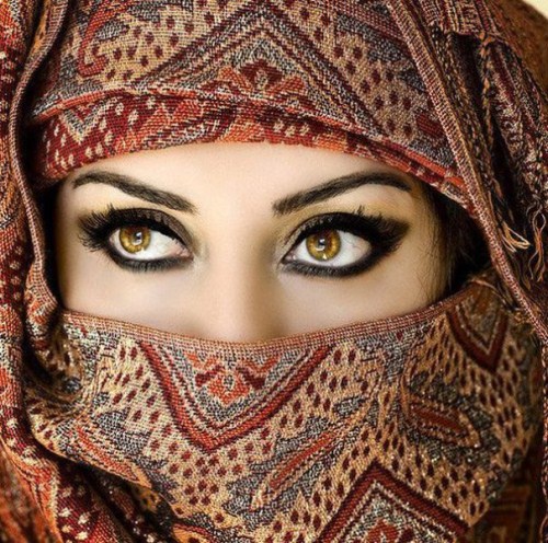 Most Beautiful Eyes Wallpaper Hungama