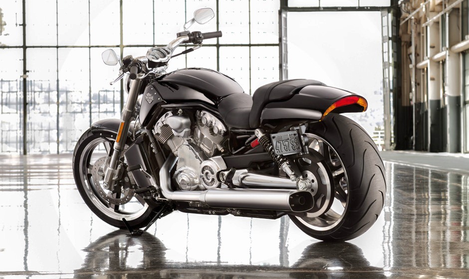 Harley Davidson V Rod Muscle Showing