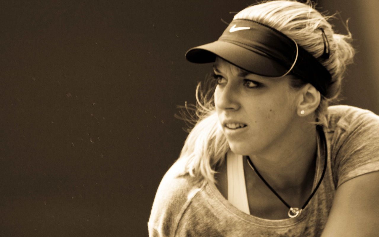 Boom Sabine Wallpaper