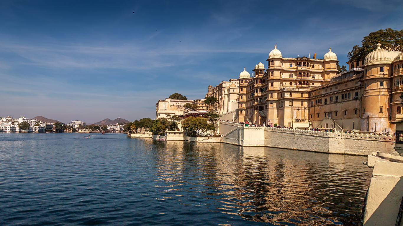 Picture India Udaipur River Cities Houses