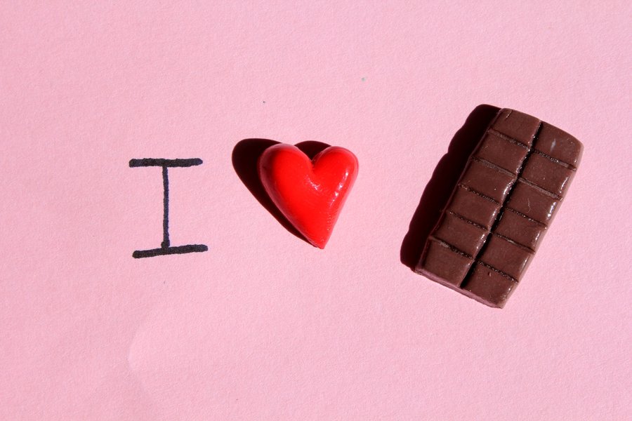Love Chocolate Wallpaper I By