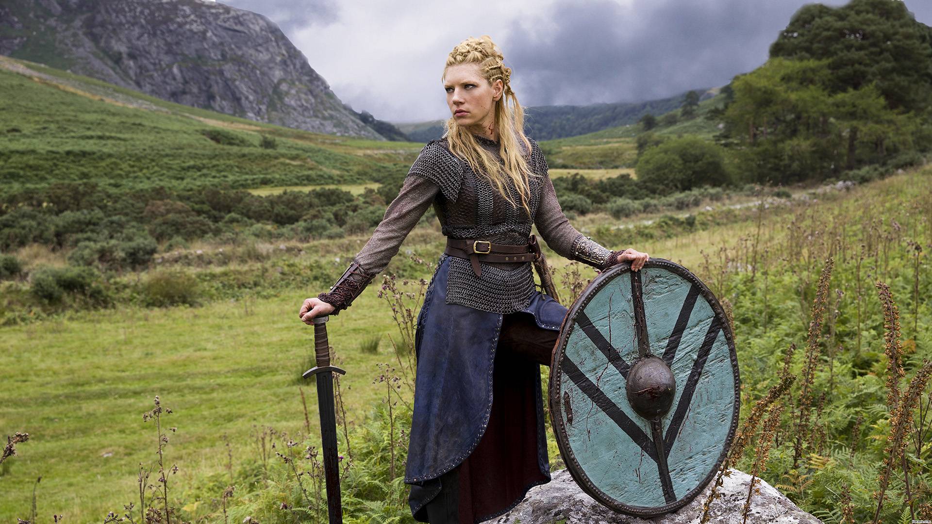 Pop Culture Carry Lagertha Lothbrok Vikings The New Artemis