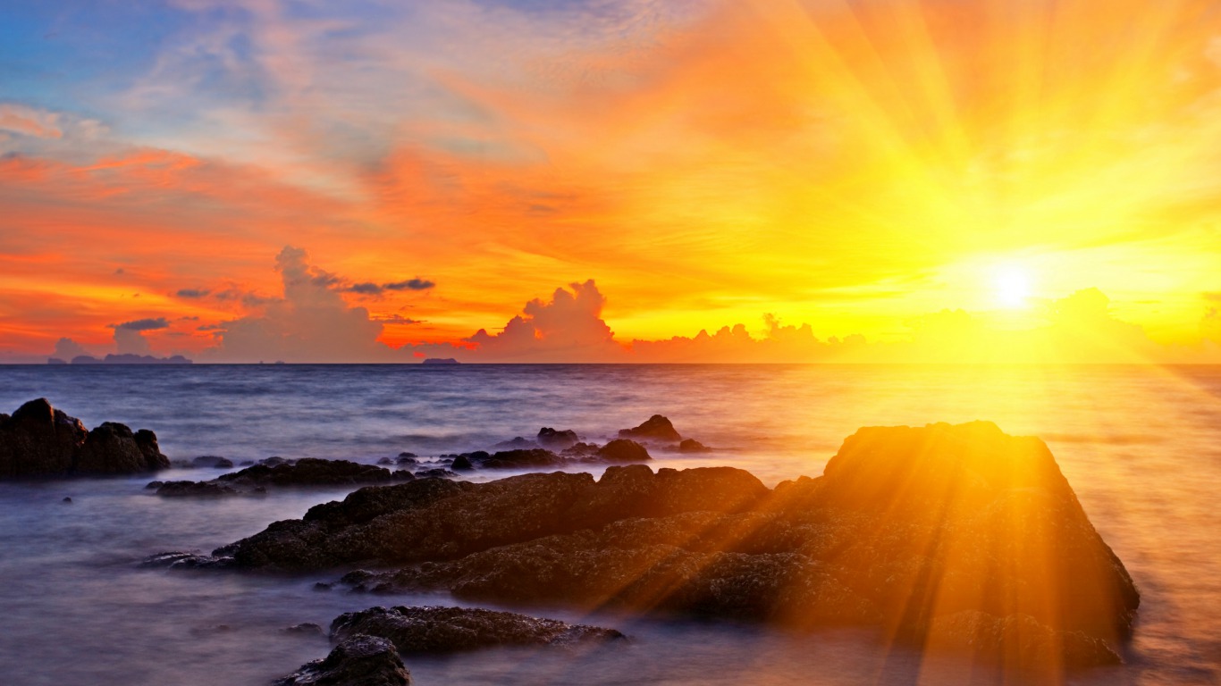 Sun Rays Wallpaper Group