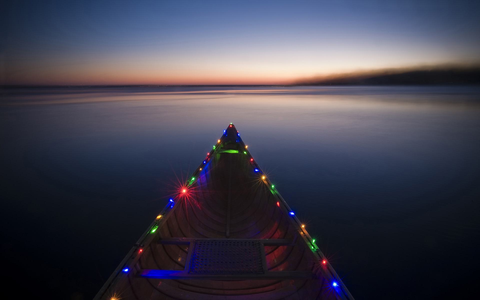 Christmas Lights On The Boat Wallpaper