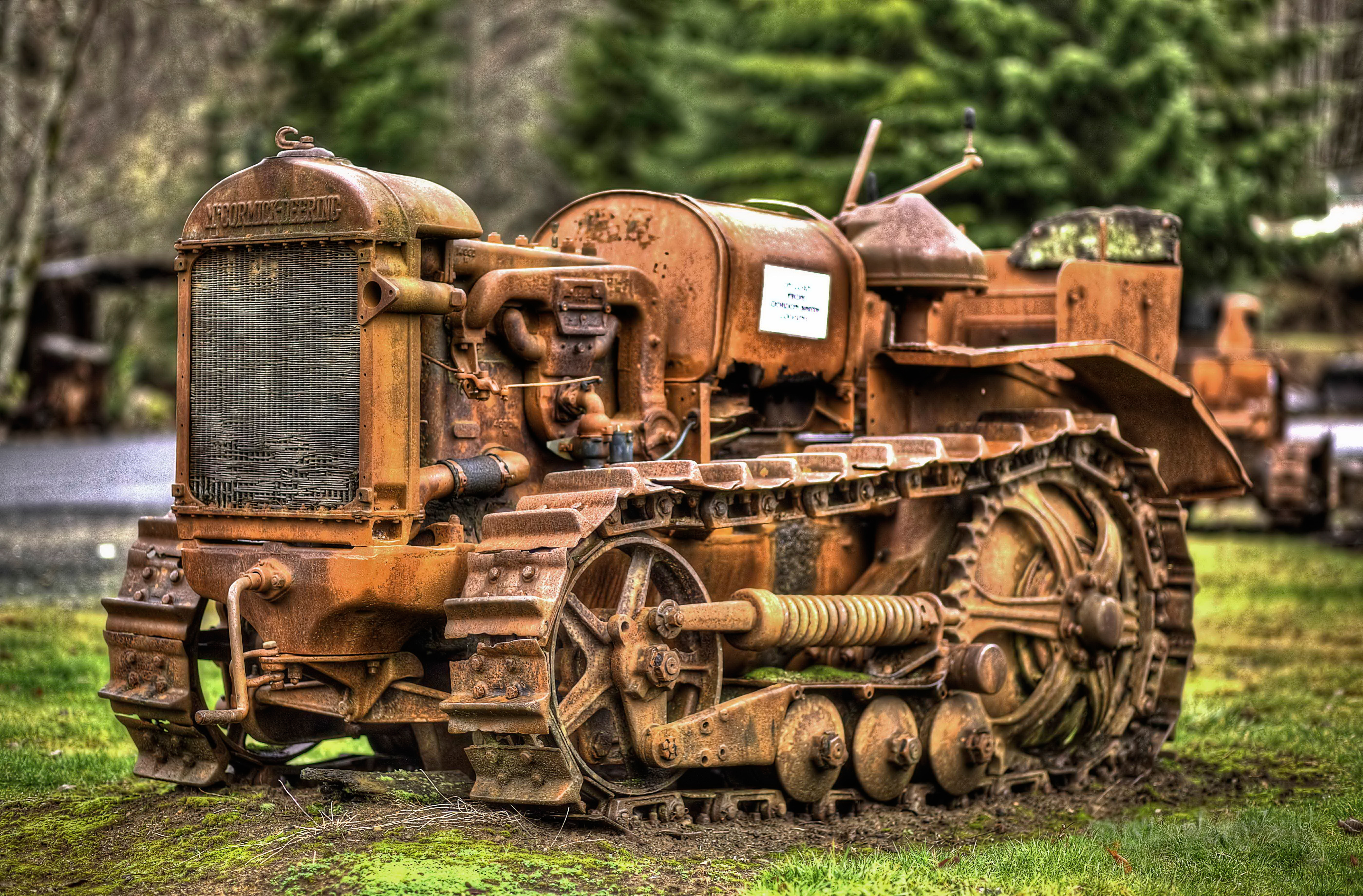 Wallpapers tractor old rarity   car pictures and photos miscellanea 5597x3680