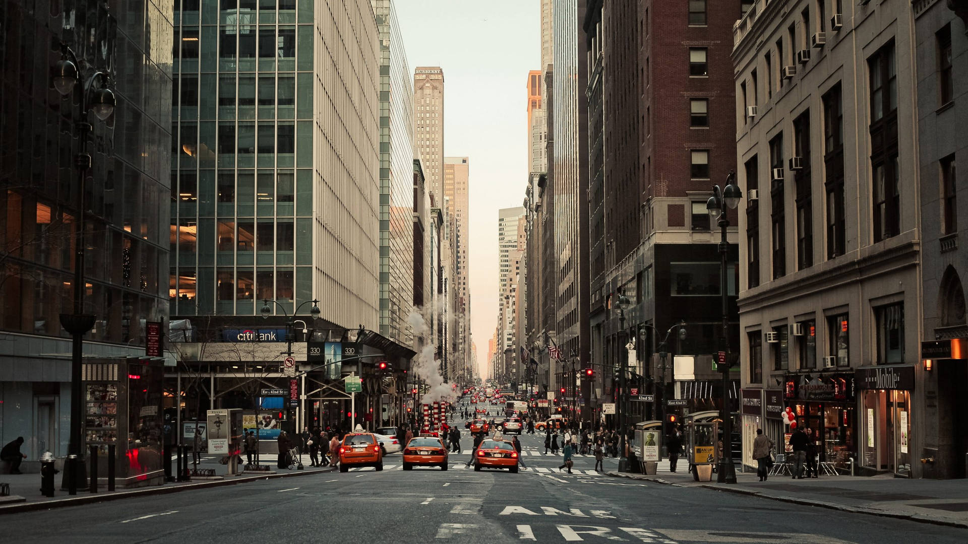 New York Street Wallpaper