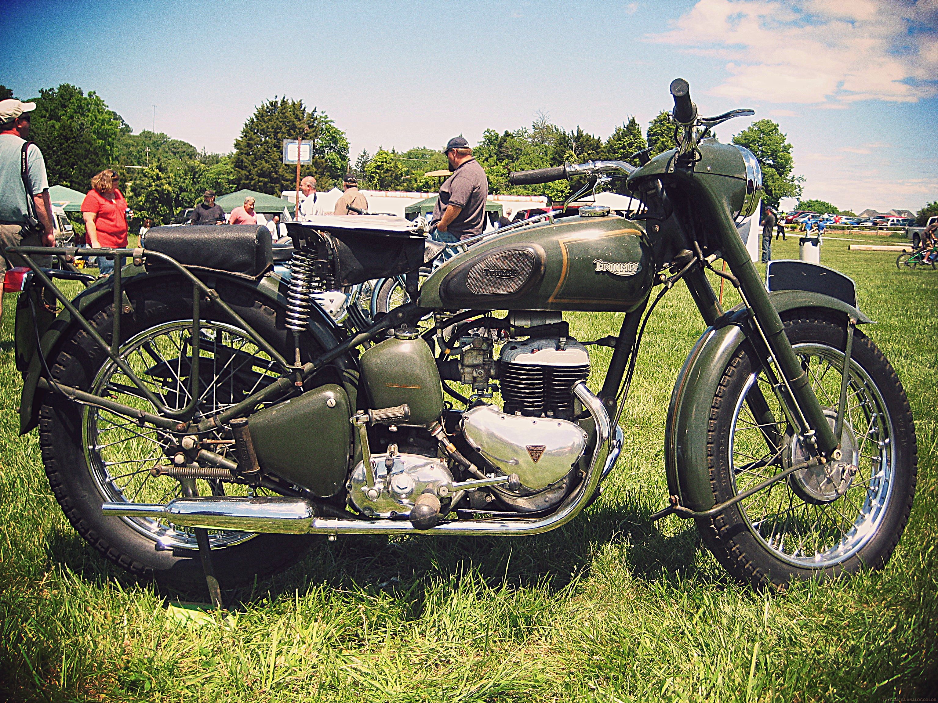 HD Vintage Triumph Motorcycle