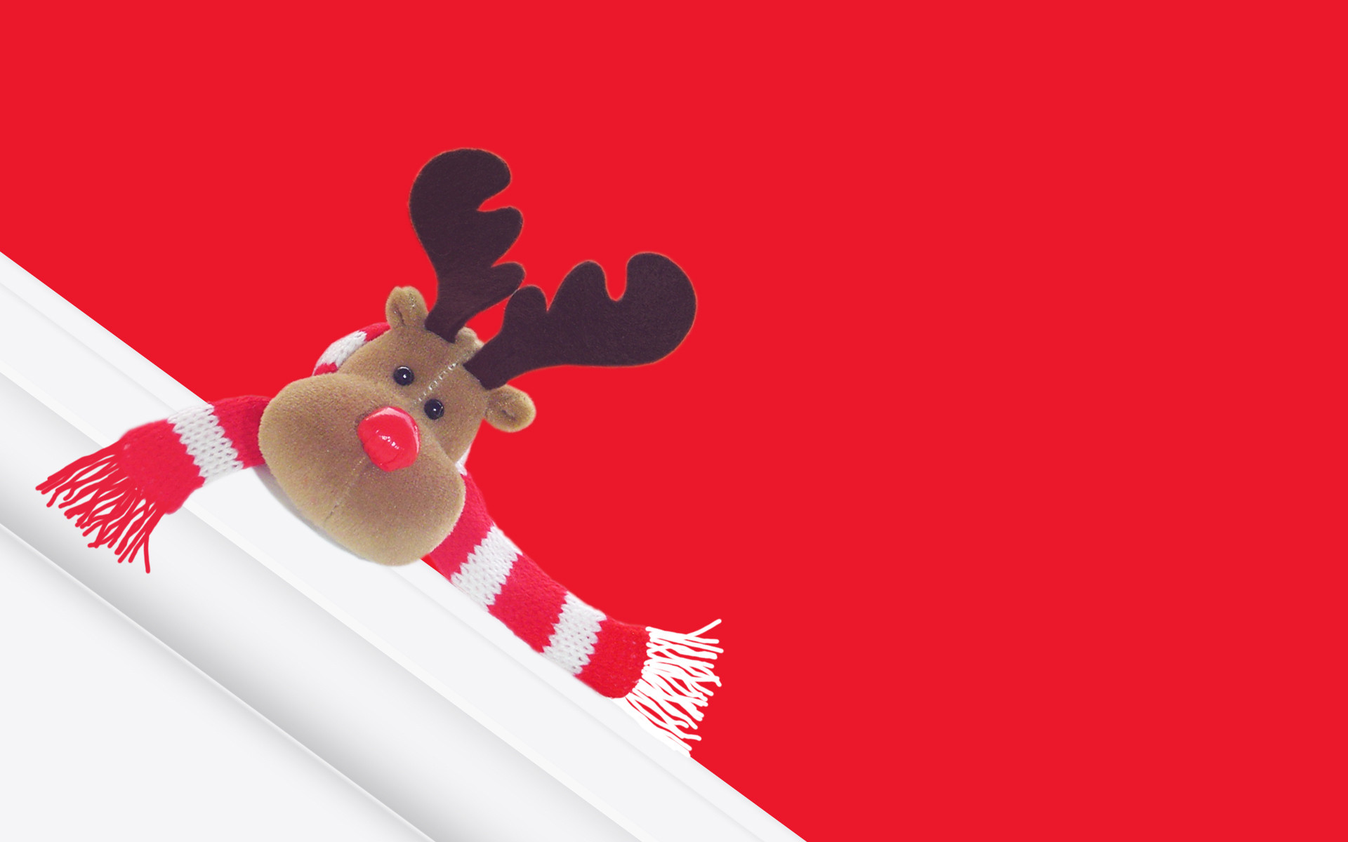 Cute Reindeer Plush HD Wallpaper